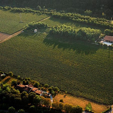 Agriturismo Ripa Del Bosco Capriolo Luaran gambar
